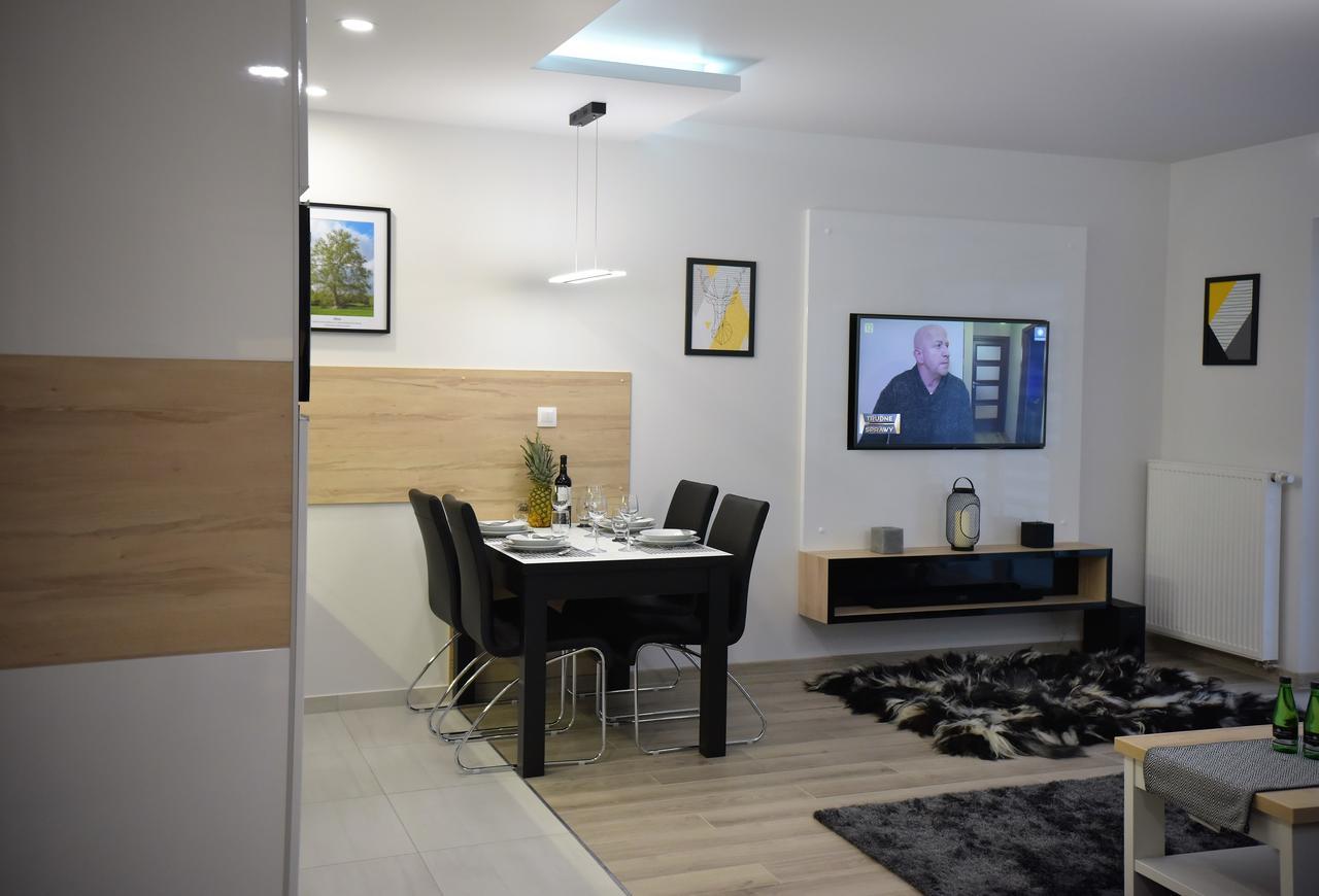 Apartamenty Platan Opieszyn 2 Września المظهر الخارجي الصورة
