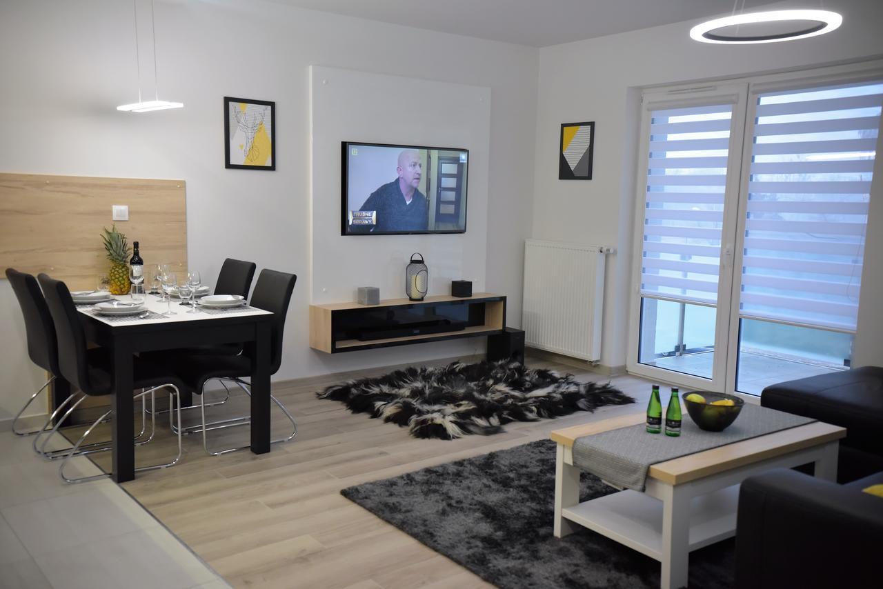 Apartamenty Platan Opieszyn 2 Września المظهر الخارجي الصورة